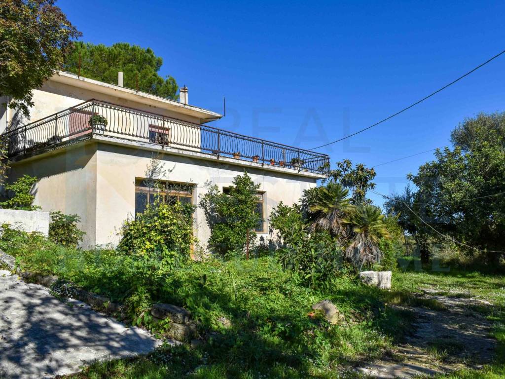 Villa a Noto in Via Tommaso Fazello, 228 - Foto 2