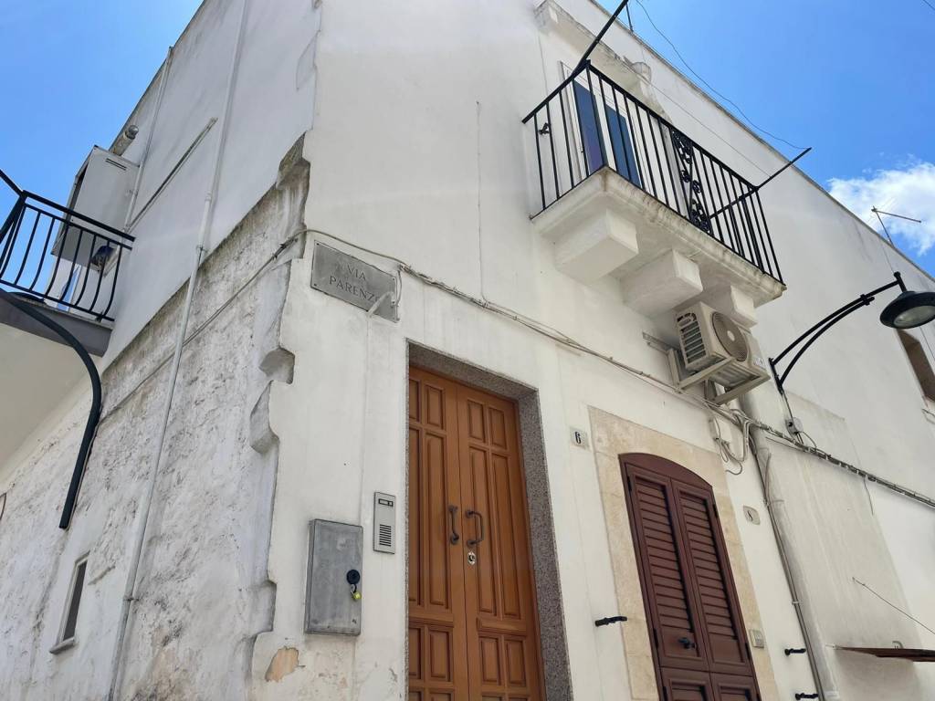 Casa indipendente a Ceglie messapica in Via Parenza - Foto 4