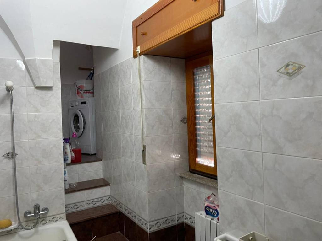 Casa indipendente a Ceglie messapica in Via Parenza - Foto 5