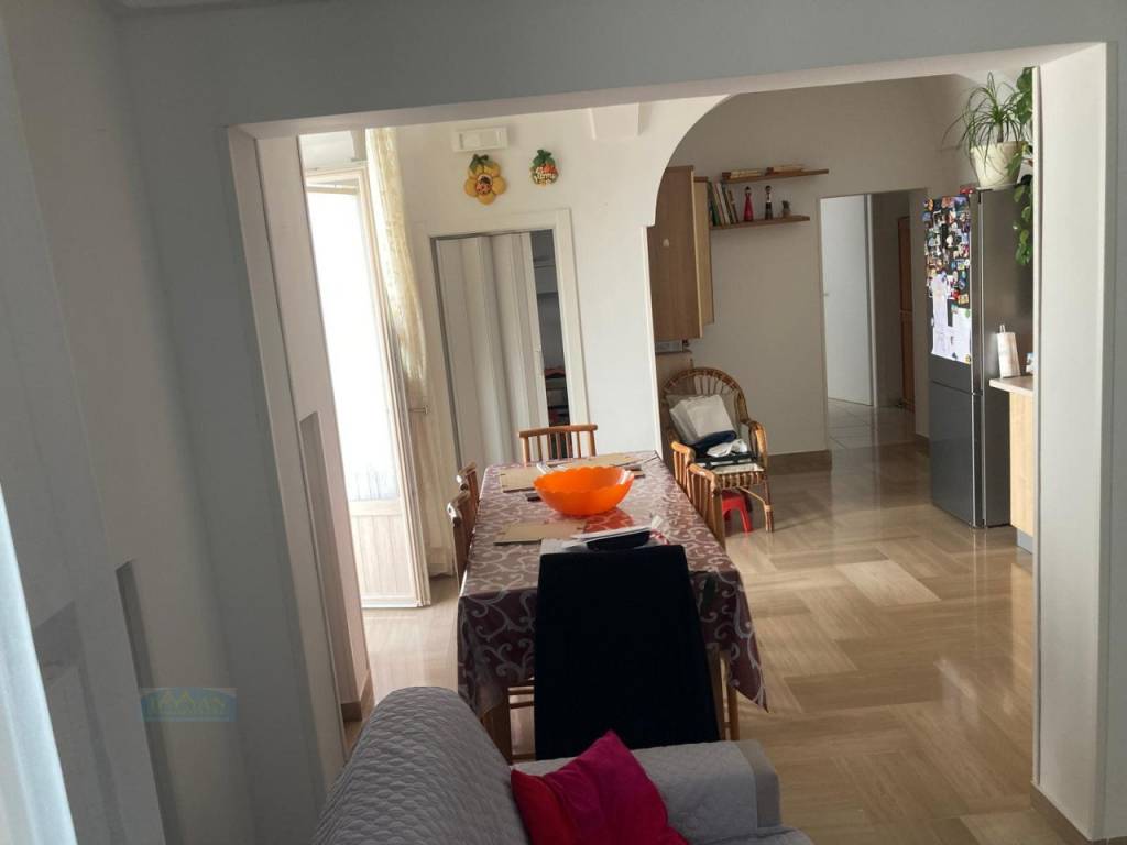 Casa indipendente a Ceglie messapica in VIA FABIO FILZI - Foto 4