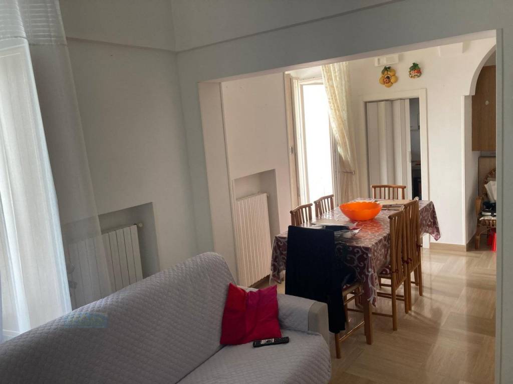 Casa indipendente a Ceglie messapica in VIA FABIO FILZI - Foto 5