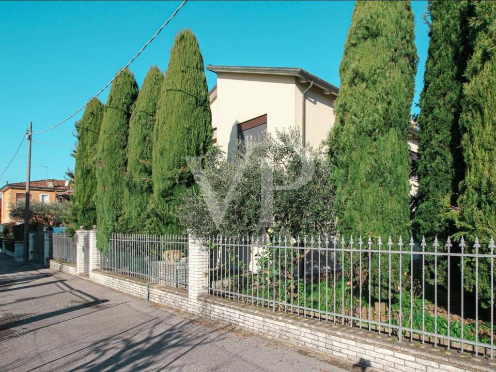 Villa a Vicenza in Strada del Megiaro - Foto 3