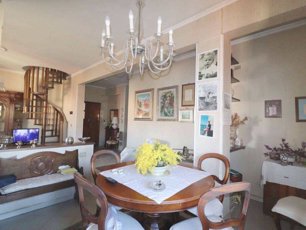 Appartamento a Siena in Via Alessandro Franchi 5 - Foto 4