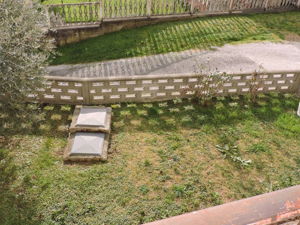 Appartamento a Umbertide in Strada Statale del Niccone - Foto 2