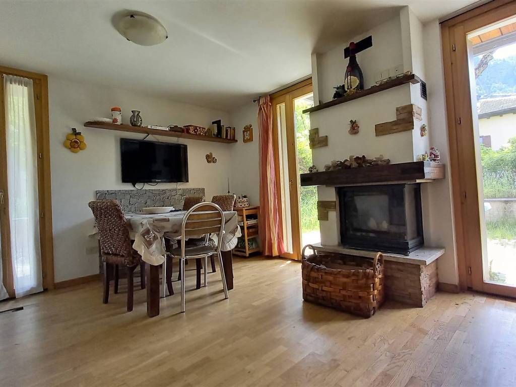 Appartamento a Campodolcino in Via Papa Giovanni XXIII - Foto 4