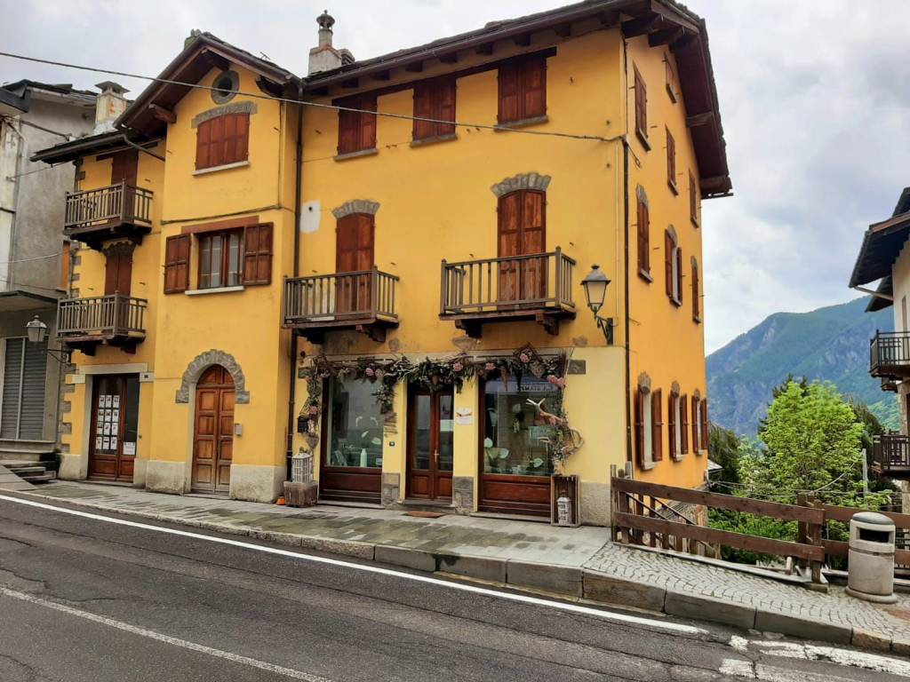 Appartamento a Valtournenche in Via Roma - Foto 3