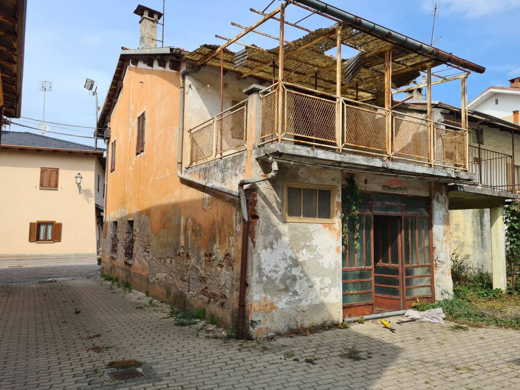 Rustico / casale a Bernezzo in Via Don G. B. Astre - Foto 2