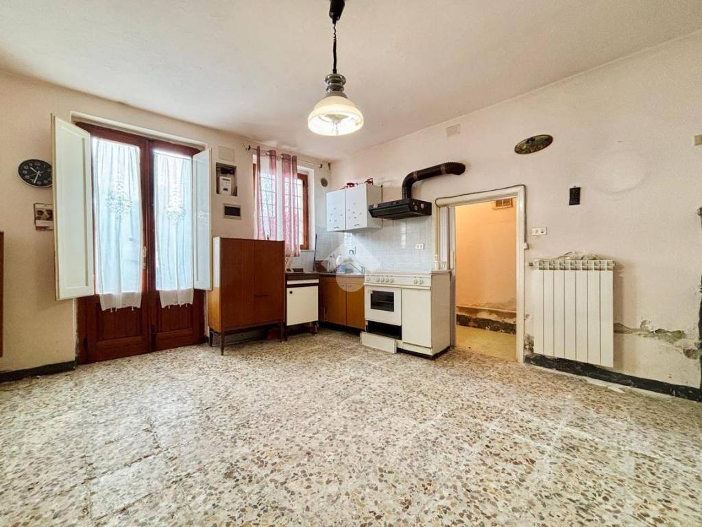 Casa indipendente a Prato in Via borgo di casale, 49 - Foto 3