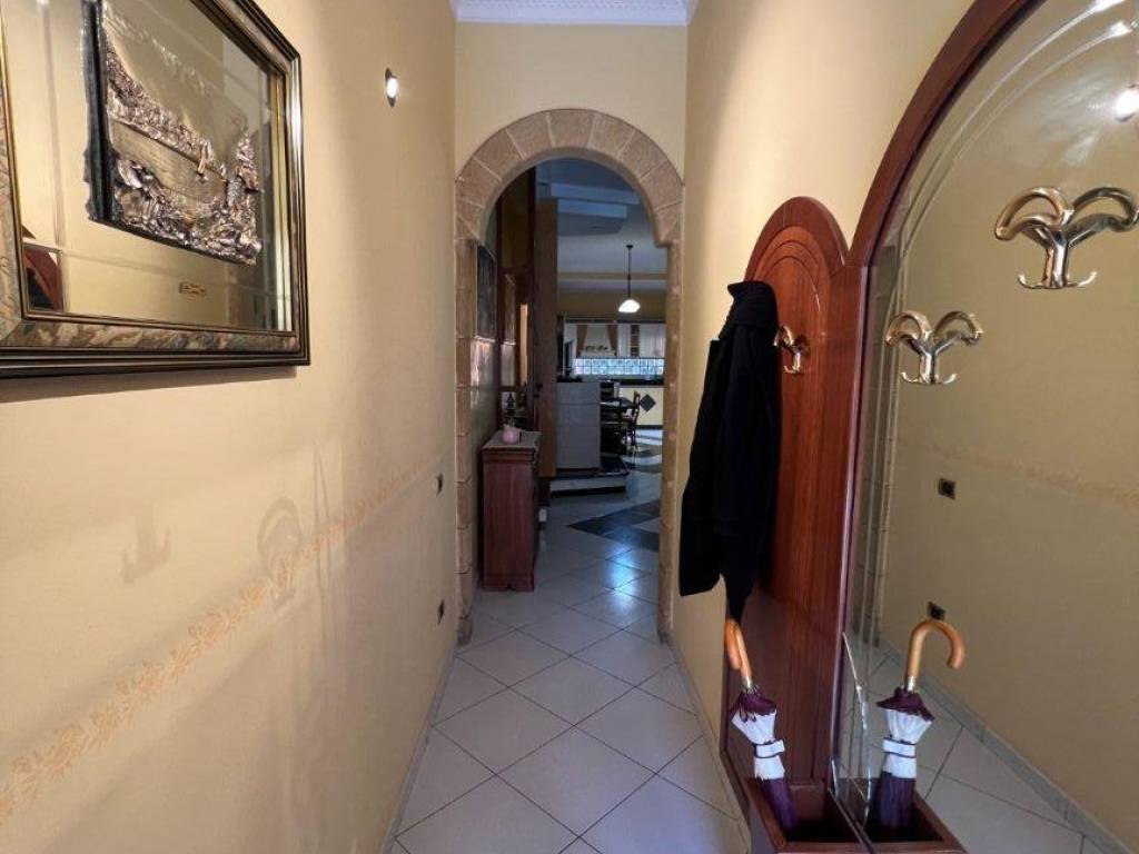 Appartamento a Manduria in Via Caporetto - Foto 4