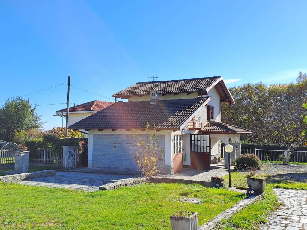 Villa a Bagnolo piemonte - Foto 2