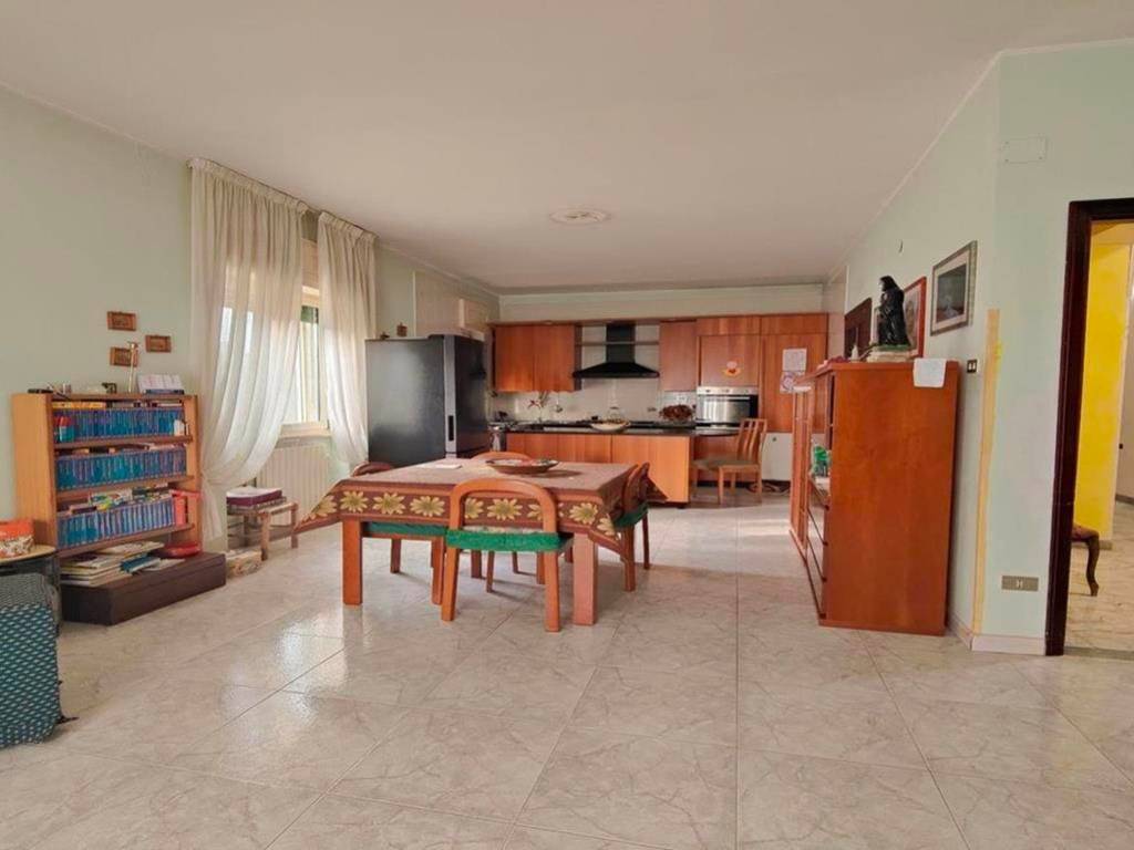 Appartamento a Cosenza in via Tommaso Arnoni - Foto 2