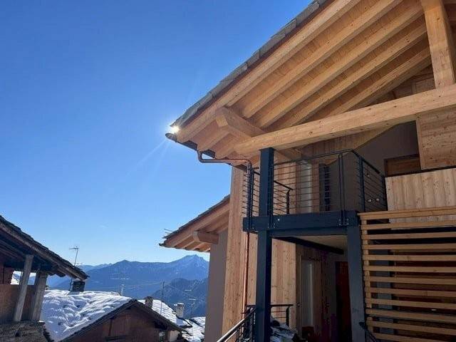 Appartamento a Torgnon in Frazione Chate - Foto 3