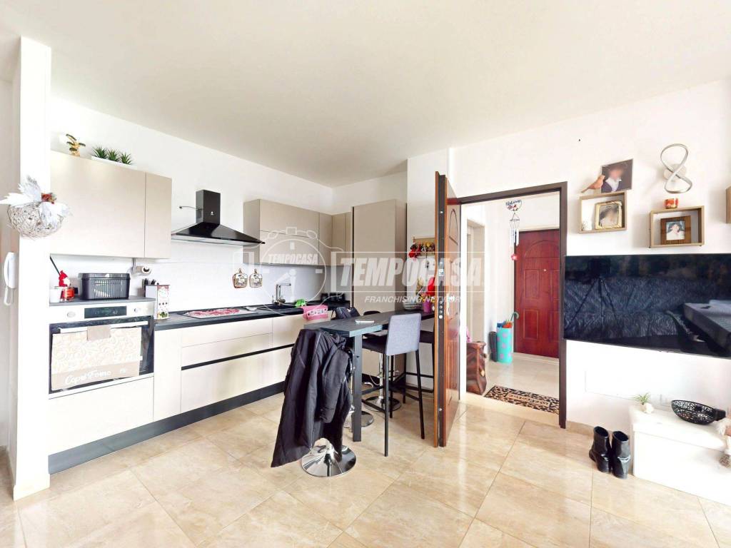 Appartamento a Lizzanello in Via Fratelli Bandiera 21 - Foto 4