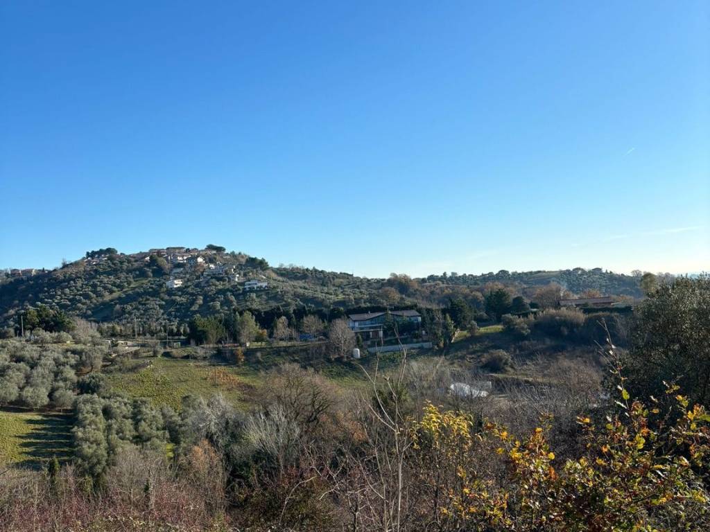 Terreno a Montesilvano - Foto 4