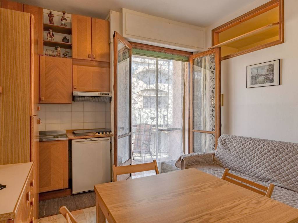 Appartamento a Ceriale in Via Orti del Largo - Foto 2