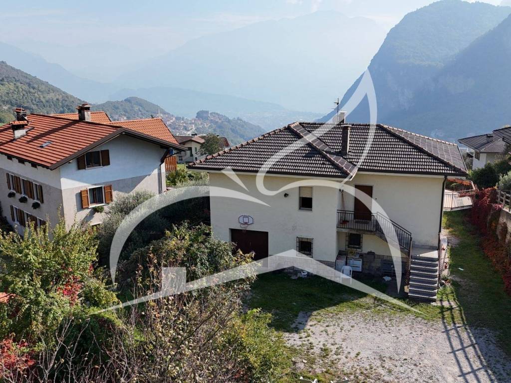 Villa a Tenno in Località Lavim, 39 - Foto 2