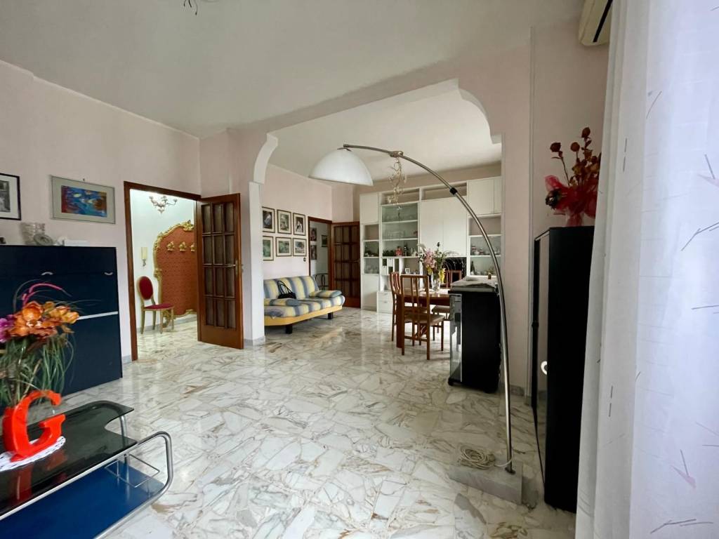 Appartamento a Taranto in Via Lucania, 57 - Foto 3
