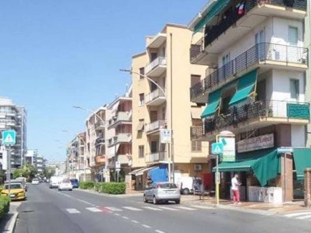 Immobile a Loano in via Aurelia - Foto 2