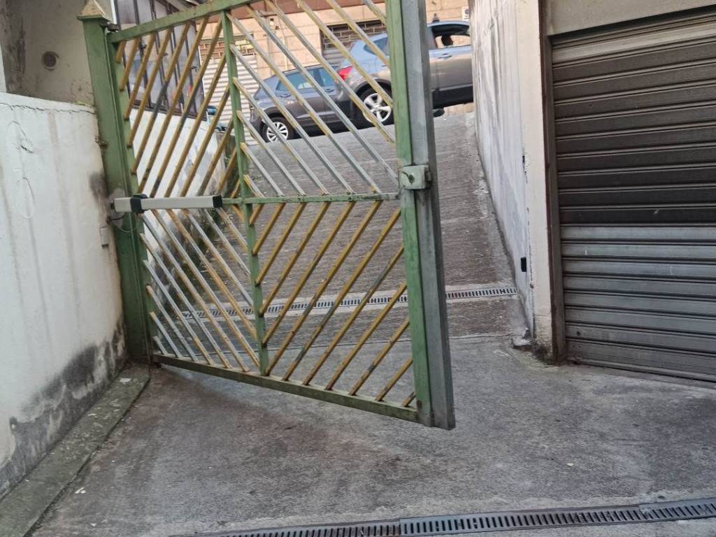 Box / garage a Salerno - Foto 4