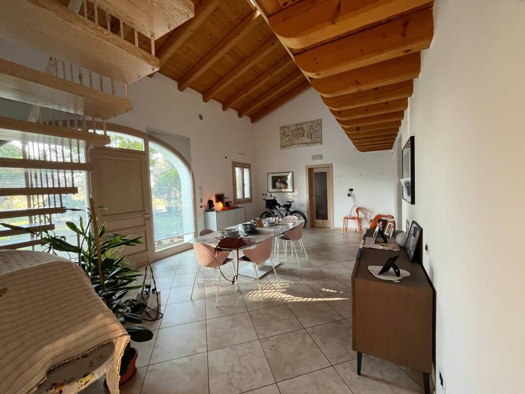 Villa a Campodarsego in Via Bazzati - Foto 2