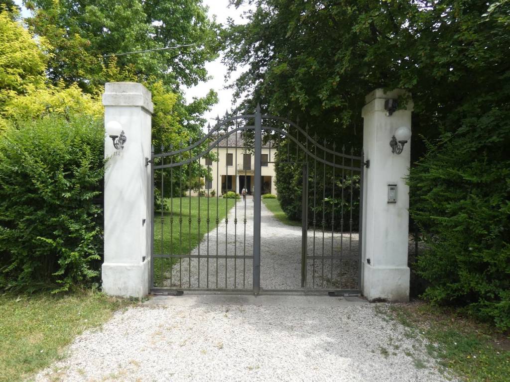 Villa a Due carrare in Via Campolongo - Foto 4