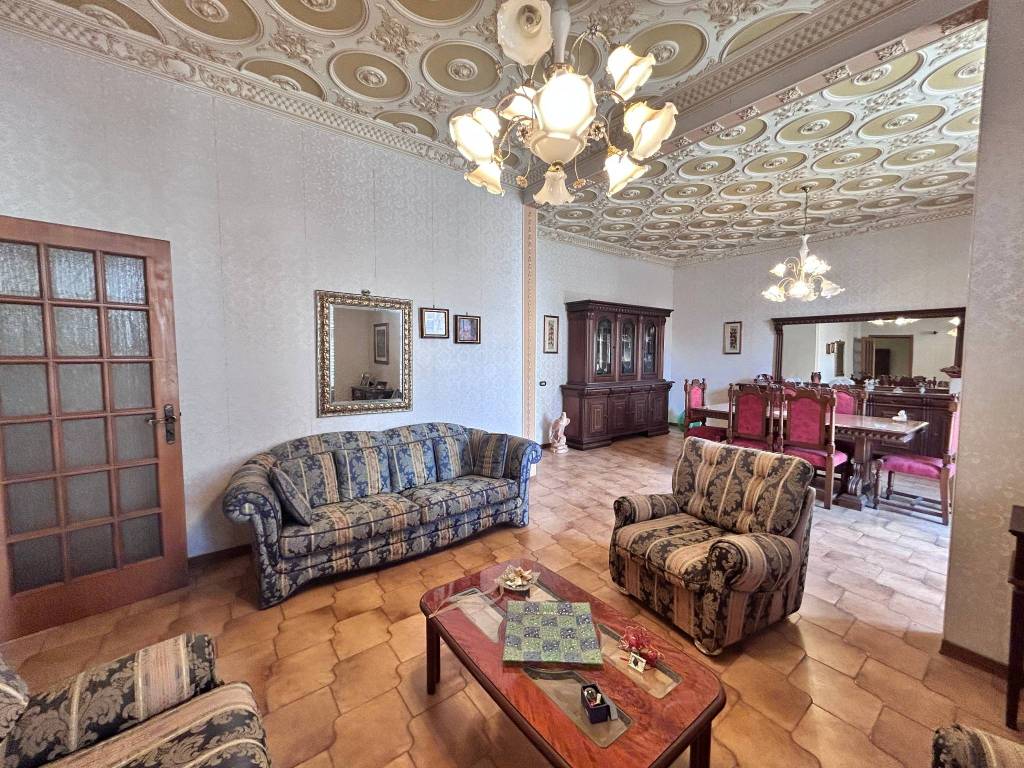 Palazzo / stabile a Avola in Corso Gaetano D'Agata - Foto 5