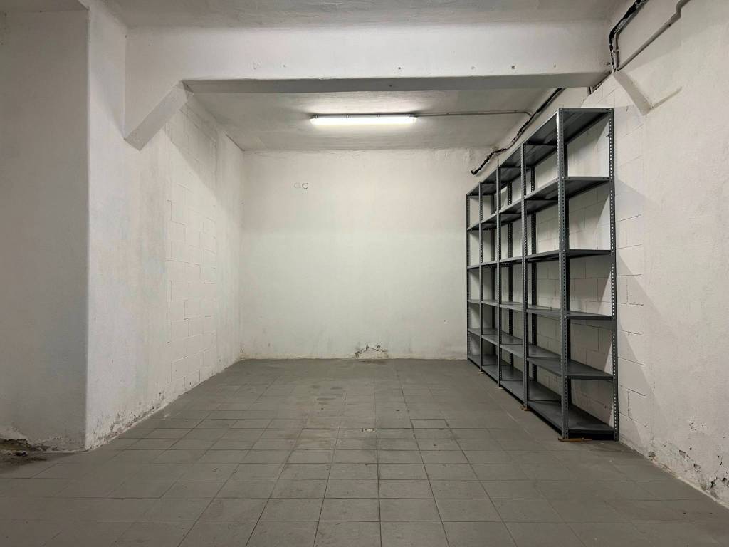 Box / garage a Savona in Piazza Brennero, 2 - Foto 3