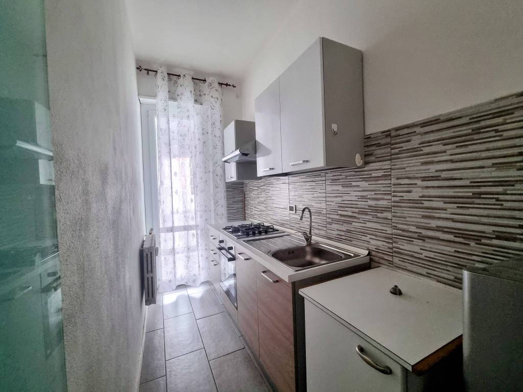 Appartamento a Alessandria in Via Dante Alighieri - Foto 3