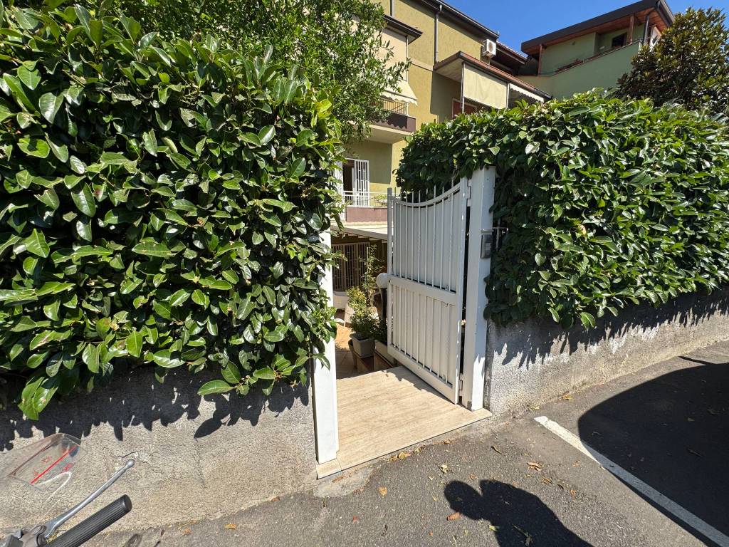 Villa a Catania in Via San Sofia - Foto 2