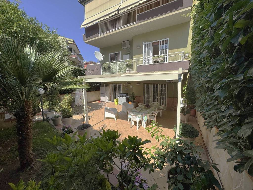 Villa a Catania in Via San Sofia - Foto 5