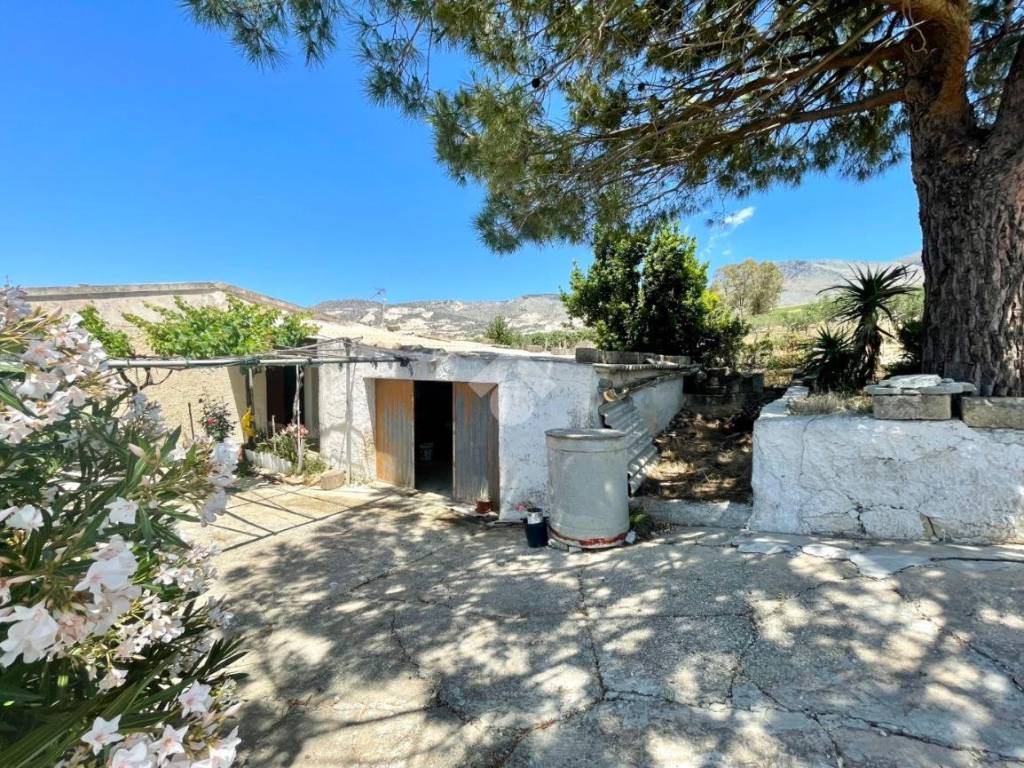 Rustico / casale a Castellammare del golfo in Contrada Curcie snc - Foto 3