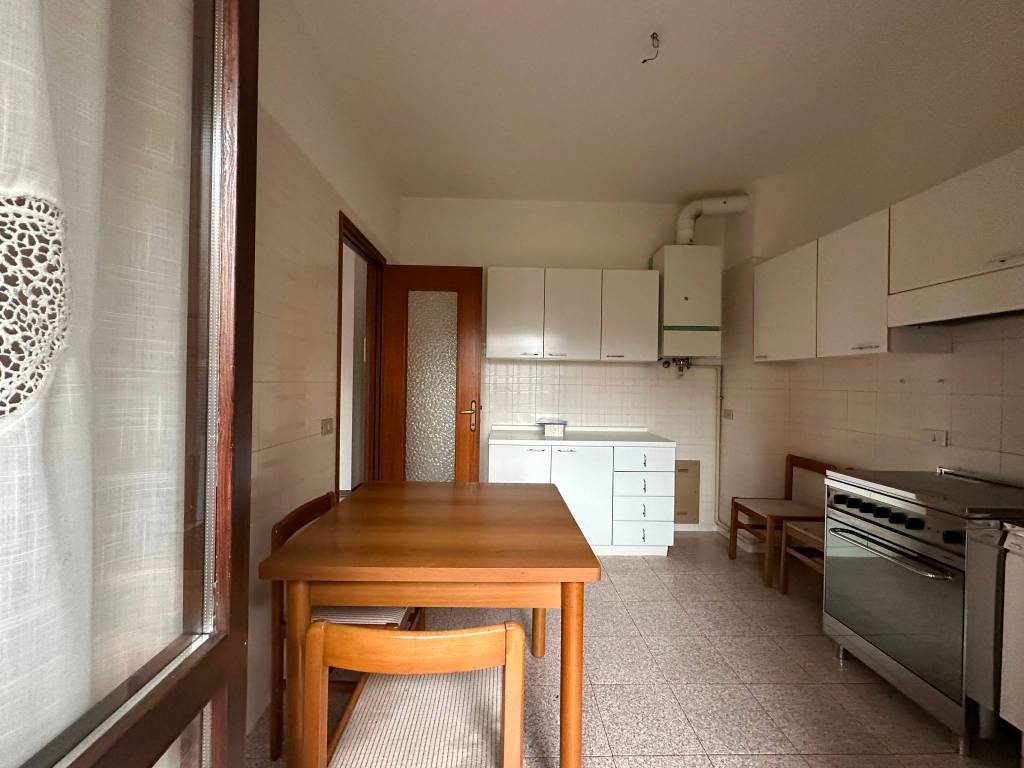 Appartamento a Rottofreno in Via Agazzano - Foto 4