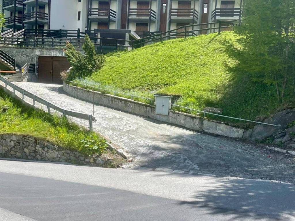 Appartamento a Valtournenche in Via del Cristallo - Foto 2