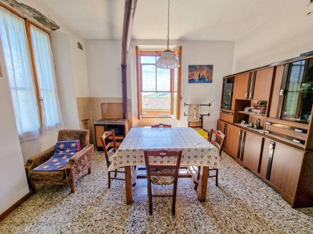 Villa a Pietrarubbia in via Ca' Ivano - Foto 4