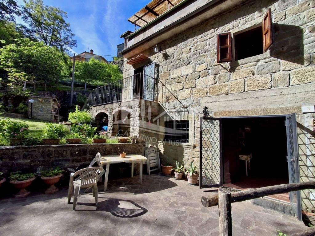 Rustico / casale a Castel san niccolò in LOCALITÀ CAIANO - Foto 2