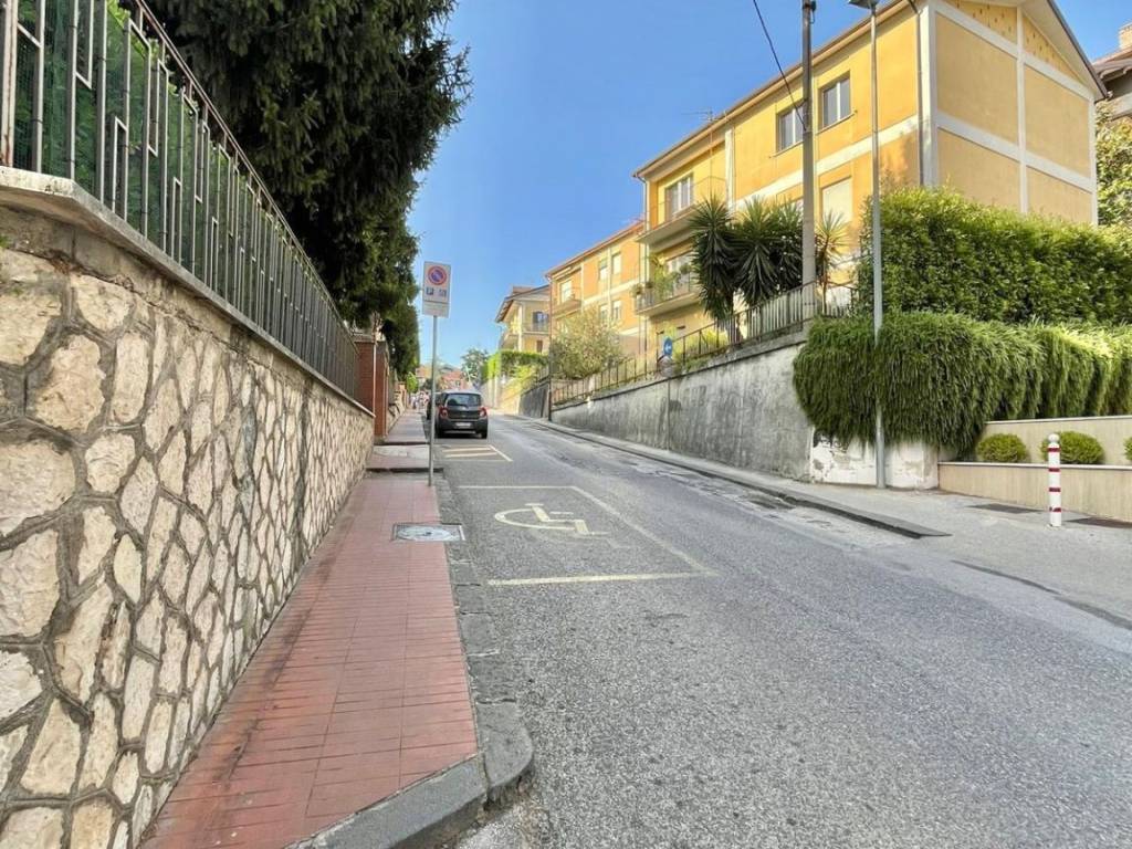 Appartamento a Avellino in Via Tuoro Cappuccini - Foto 4