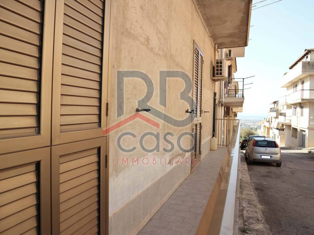 Casa indipendente a Ispica in Via Raffaello - Foto 3