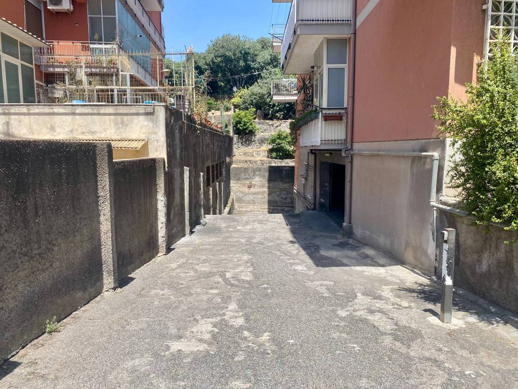 Box / garage a Catania in Via M.Ricci - Foto 2