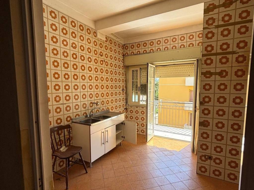 Appartamento a Caltanissetta in Via Luigi Rizzo, 11 - Foto 3