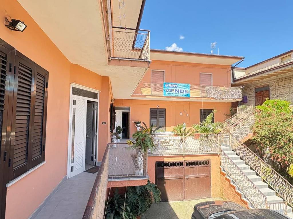 Villa a Francolise in Via Sant'Aniello - Foto 2