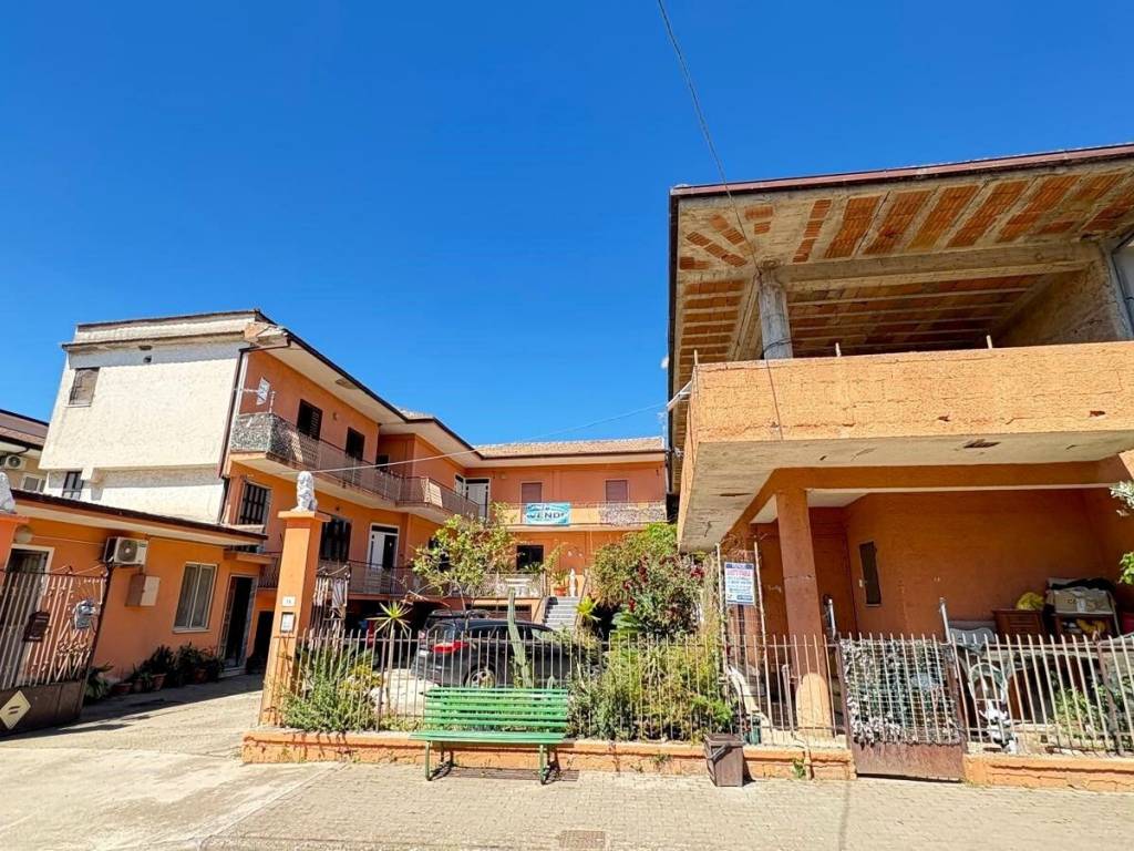Villa a Francolise in Via Sant'Aniello - Foto 2