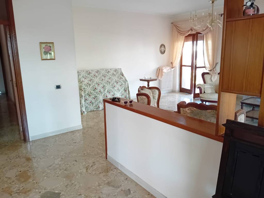 Appartamento a Castellana grotte in Via Grotte - Foto 4