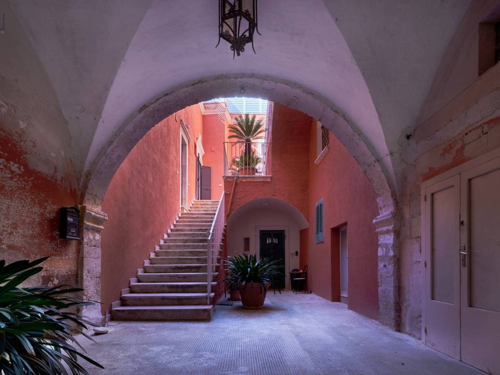 Casa indipendente a Polignano a mare in Via Innocente Tanese - Foto 2