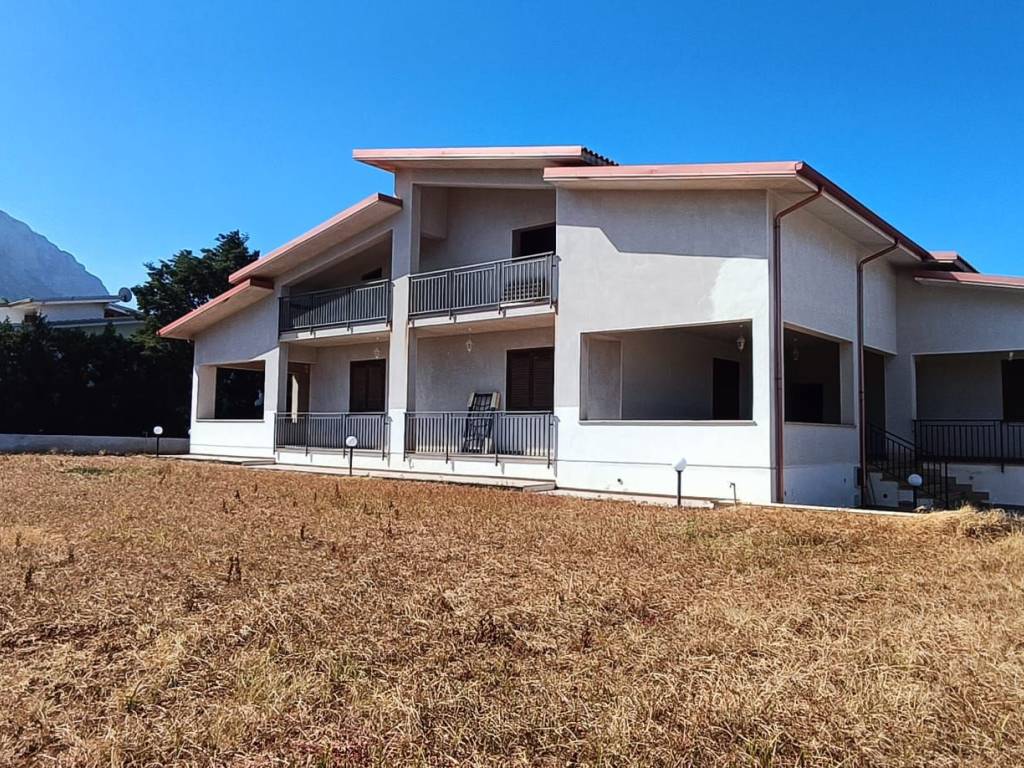 Villa a Cinisi in Via Nazionale - Foto 4