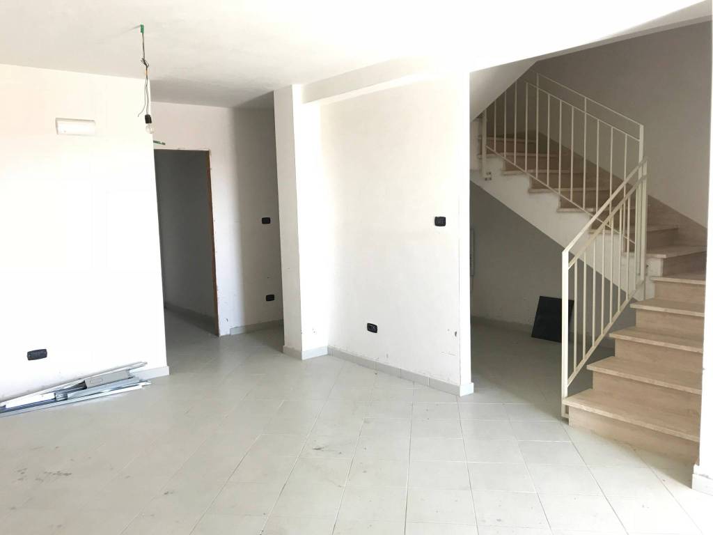Villa a Catanzaro in Via della Lacina - Foto 4