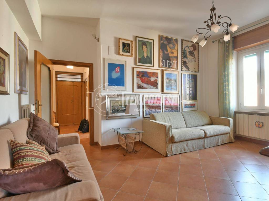 Appartamento a Ascoli piceno in Via Fratelli Bandiera 12 - Foto 4
