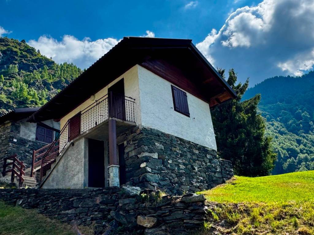Casa indipendente a Antrona schieranco in Via Guglielmo Marconi - Foto 2