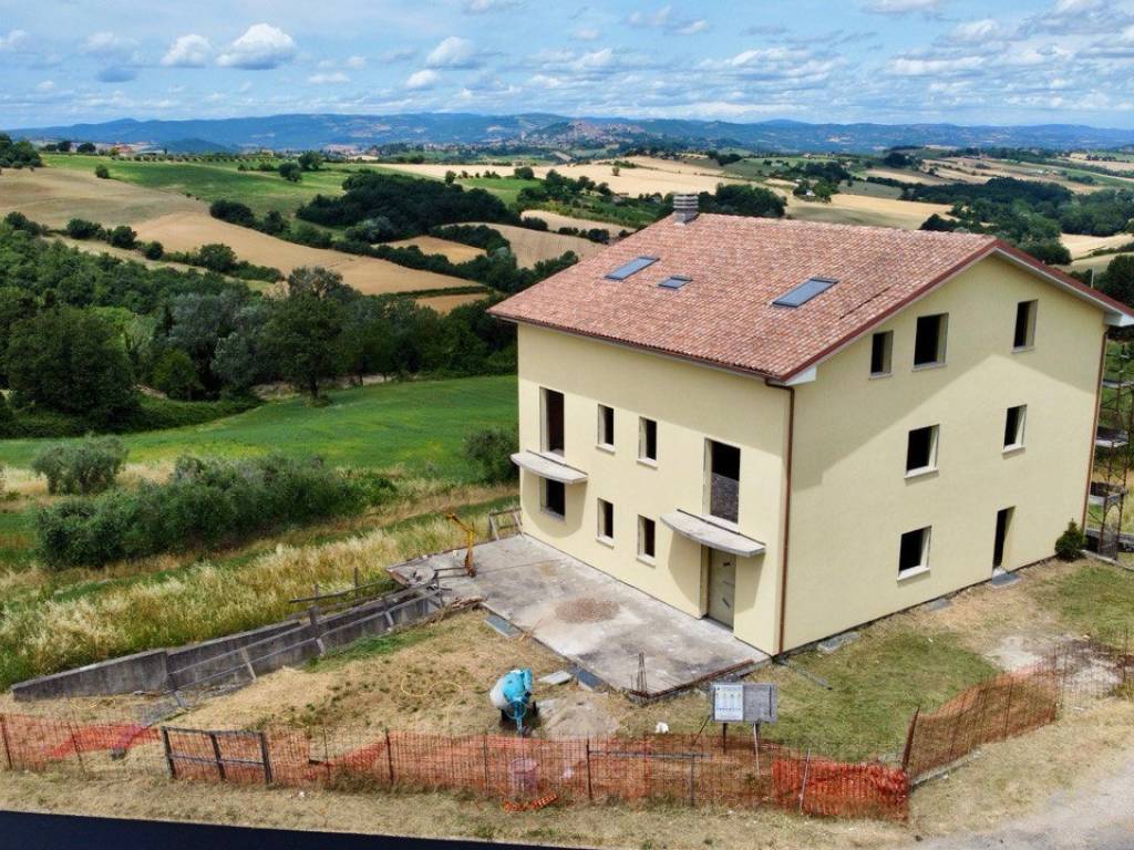 Appartamento a Todi in Strada Provinciale di Collevalenza - Foto 3