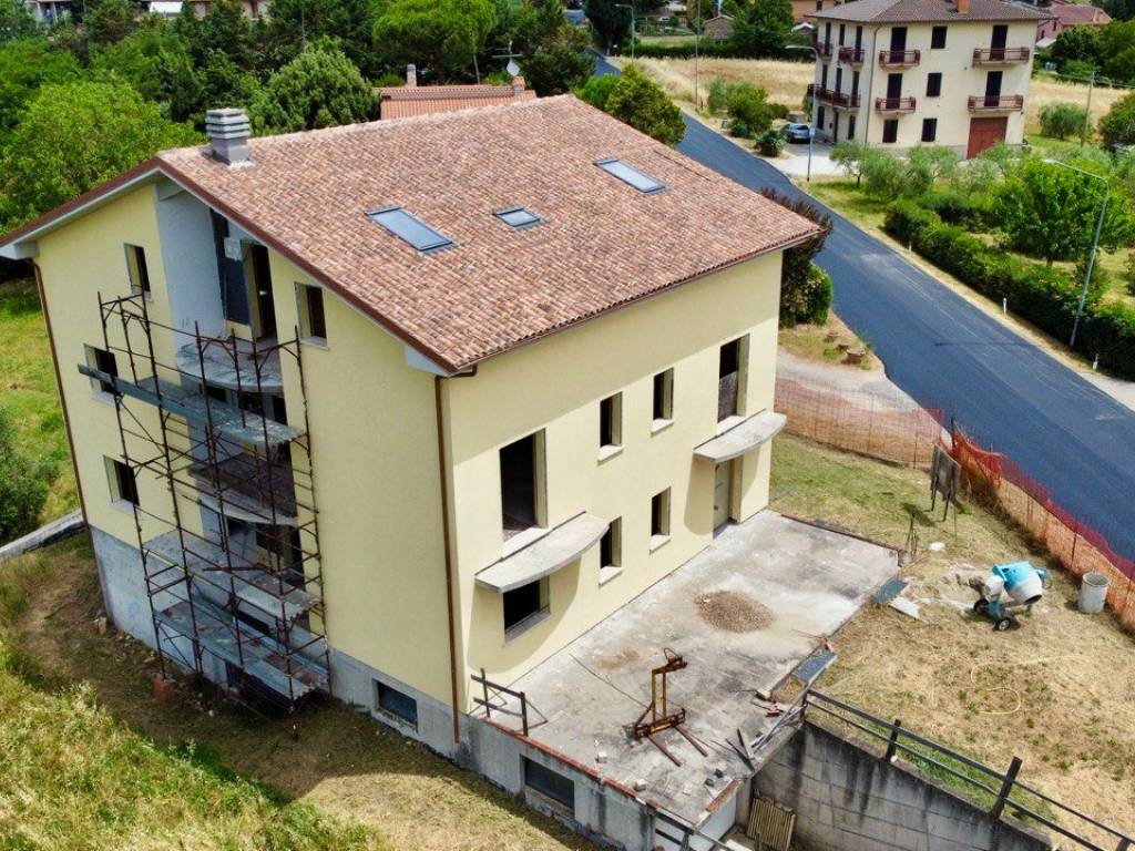 Appartamento a Todi in Strada Provinciale di Collevalenza - Foto 5