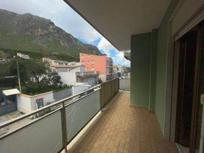Appartamento a Palermo in Via Ciaculli - Foto 2